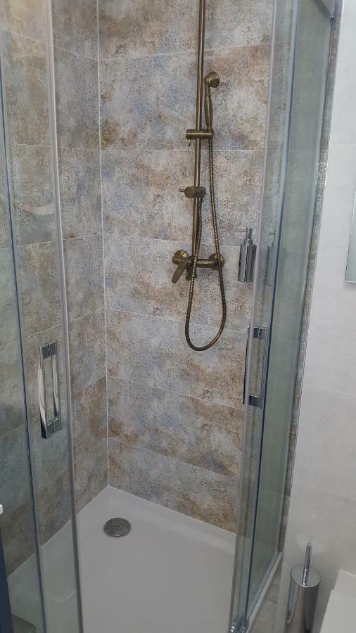 Apartamenty Hexus - Ofiar Oswiecimskich - Wroclaw Centrum Rynek Esterno foto